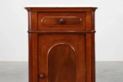 Tables de nuit Louis XV avec plateau en marbre de Carrare, France vers 1890.