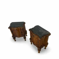 Tables de nuit serpentine en noyer Art déco, années 1920