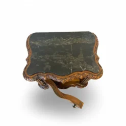 Tables de nuit serpentine en noyer Art déco, années 1920