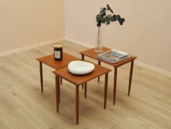 Tables en teck, design danois, années 1970, fabriqué au Danemark