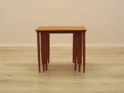 Tables en teck, design danois, années 1970, fabriqué au Danemark