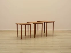 Tables en teck, design danois, années 1970, fabriqué au Danemark