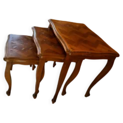 3 tables gigogne