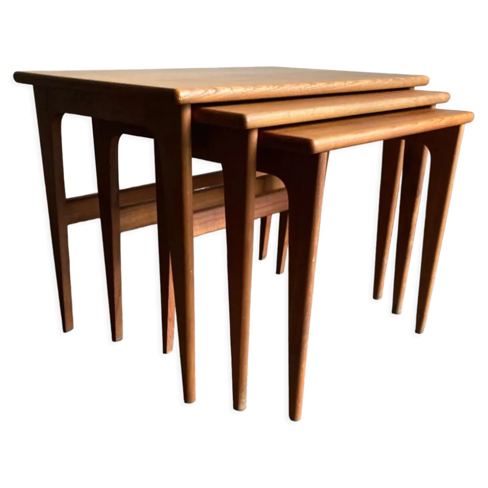 Tables gigogne de Kai Kristiansen édité par VM Denmark 1950