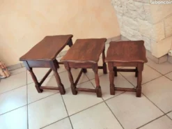 Tables gigognes