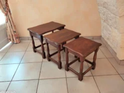 Tables gigognes