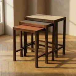 Tables gigognes Art Déco, ensemble de 3, milieu du 20e siècle, Tchécoslovaquie, 70 × 60,5 × 40 cm