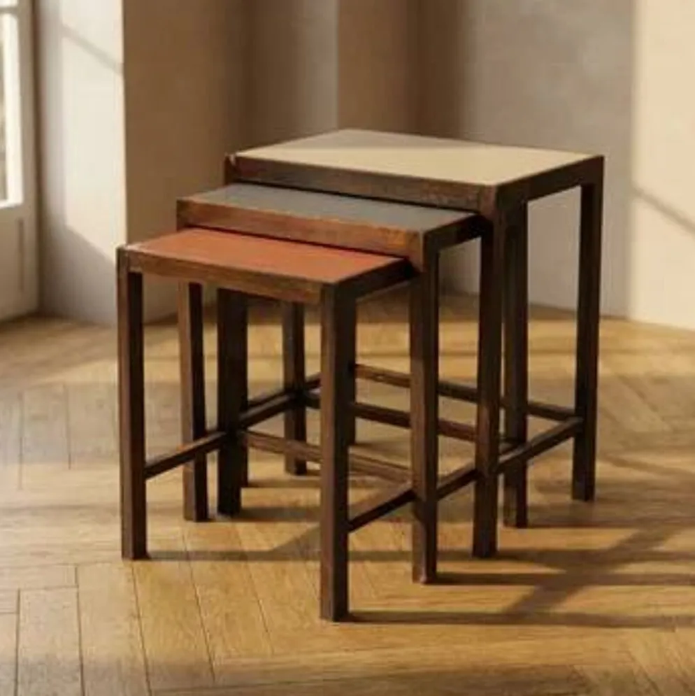 Tables gigognes Art Déco, ensemble de 3, milieu du 20e siècle, Tchécoslovaquie, 70 × 60,5 × 40 cm