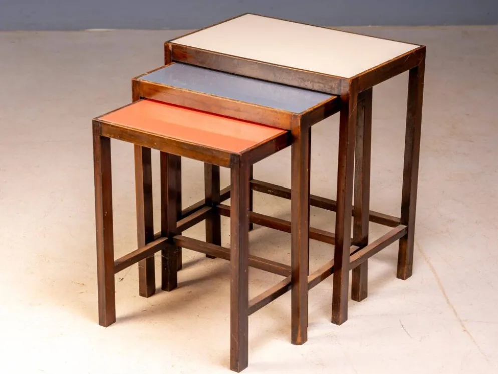 Tables gigognes Art Déco, ensemble de 3, milieu du 20e siècle, Tchécoslovaquie, 70 × 60,5 × 40 cm