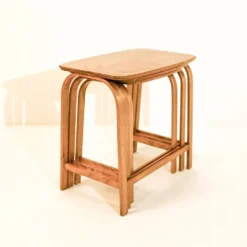 3 tables gigognes Axel Larsson pour Bodafors, années 1930