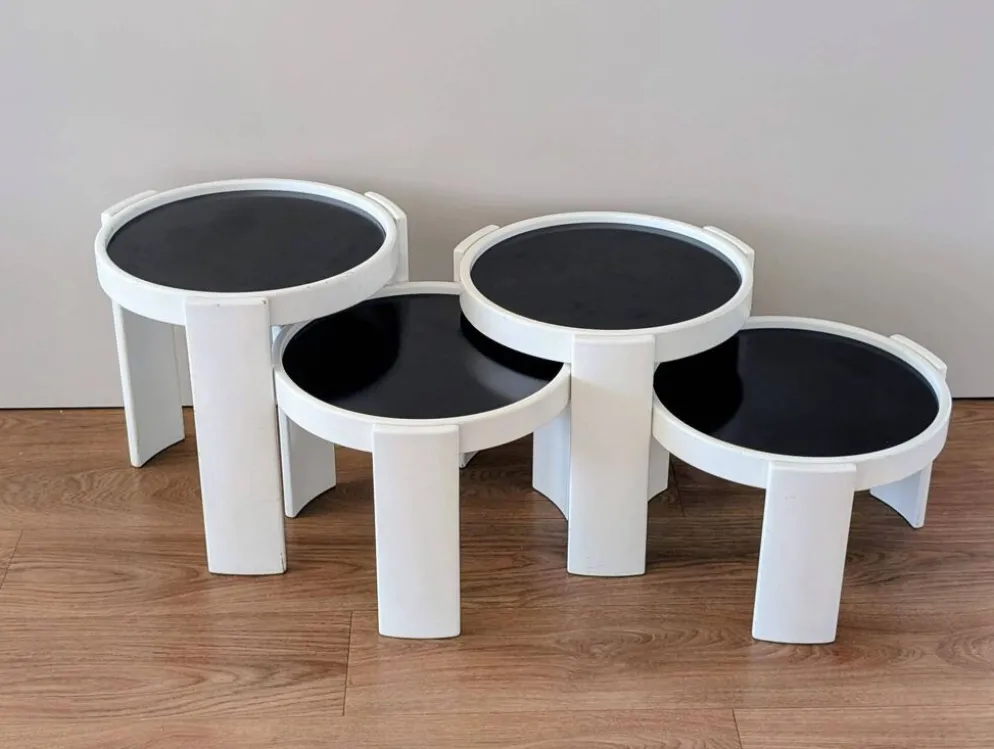 4 tables gigognes Cassina 780 Gianfranco Frattini, années 1960