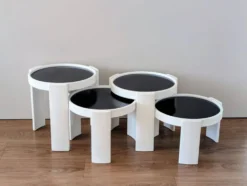 4 tables gigognes Cassina 780 Gianfranco Frattini, années 1960