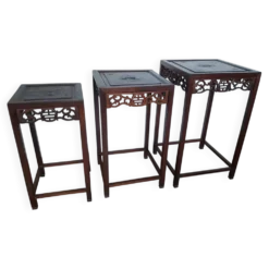 3 tables gigognes chinoises en bois et laiton