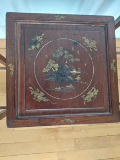 3 tables gigognes chinoises en bois et laiton