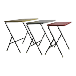 3 tables gigognes colorées, Pays-Bas années 1950