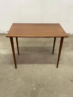 Tables gigognes danoises en teck