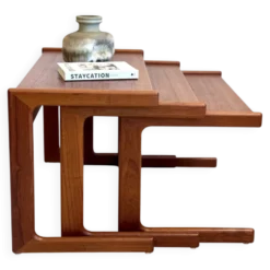 Tables gigognes danoises vintage en teck