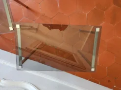 3 tables gigognes des années 70 en verre fumé