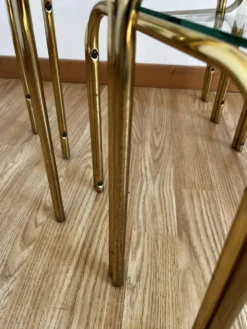 Tables gigognes doré 1970