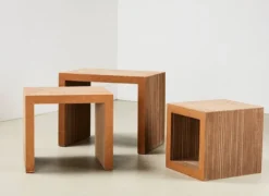 Tables gigognes 'Easy Edges' de Frank O. Gehry pour Vitra 1972