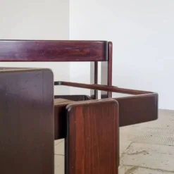 Tables gigognes empilables Gianfranco Frattini pour Cassina (lot de 3)