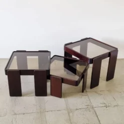 Tables gigognes empilables Gianfranco Frattini pour Cassina (lot de 3)