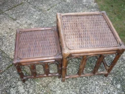 Tables gigognes en bambou et rotin