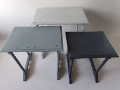 Tables gigognes en bois