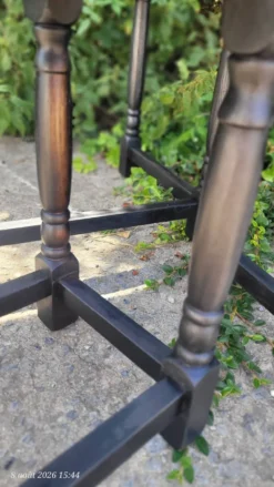 Tables gigognes en bois