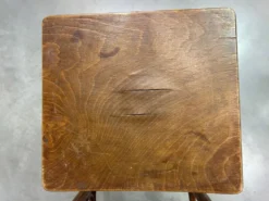 Tables gigognes en bois courbé par Thonet