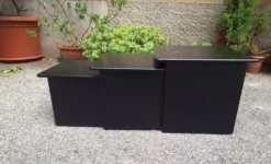 Tables gigognes en bois laqué noir, années 1980, ensemble de 3