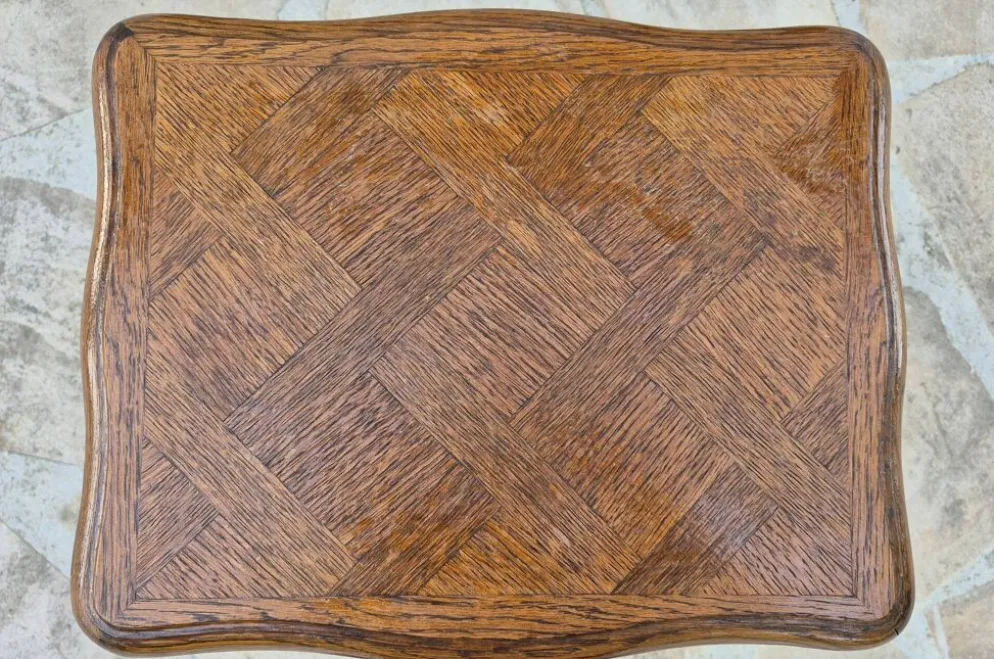 2 tables gigognes en bois massif style Louis XV