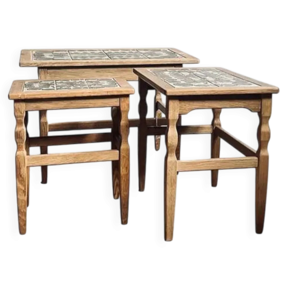 3 tables gigognes en chêne de Henning Kjærnulf pour EG Kvalitets, Danemark, années 1960