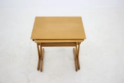 Tables gigognes en chêne des années 1960 Danemark