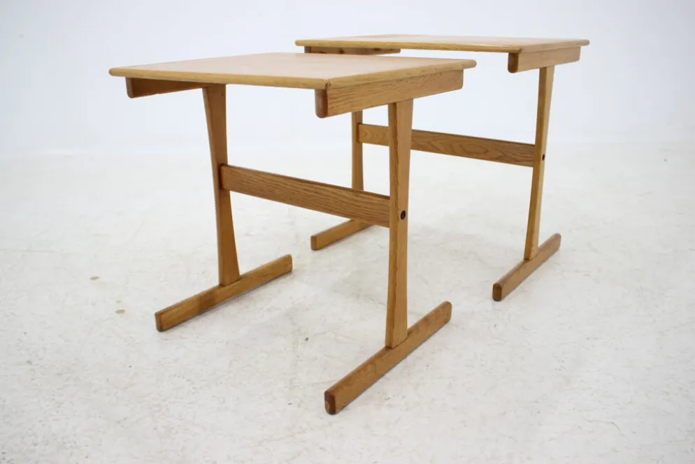 Tables gigognes en chêne des années 1960 Danemark