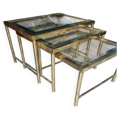 Tables gigognes en laiton