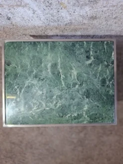 Tables gigognes en marbre vert et metal-dans le gout de maison Jansen- annees 1970