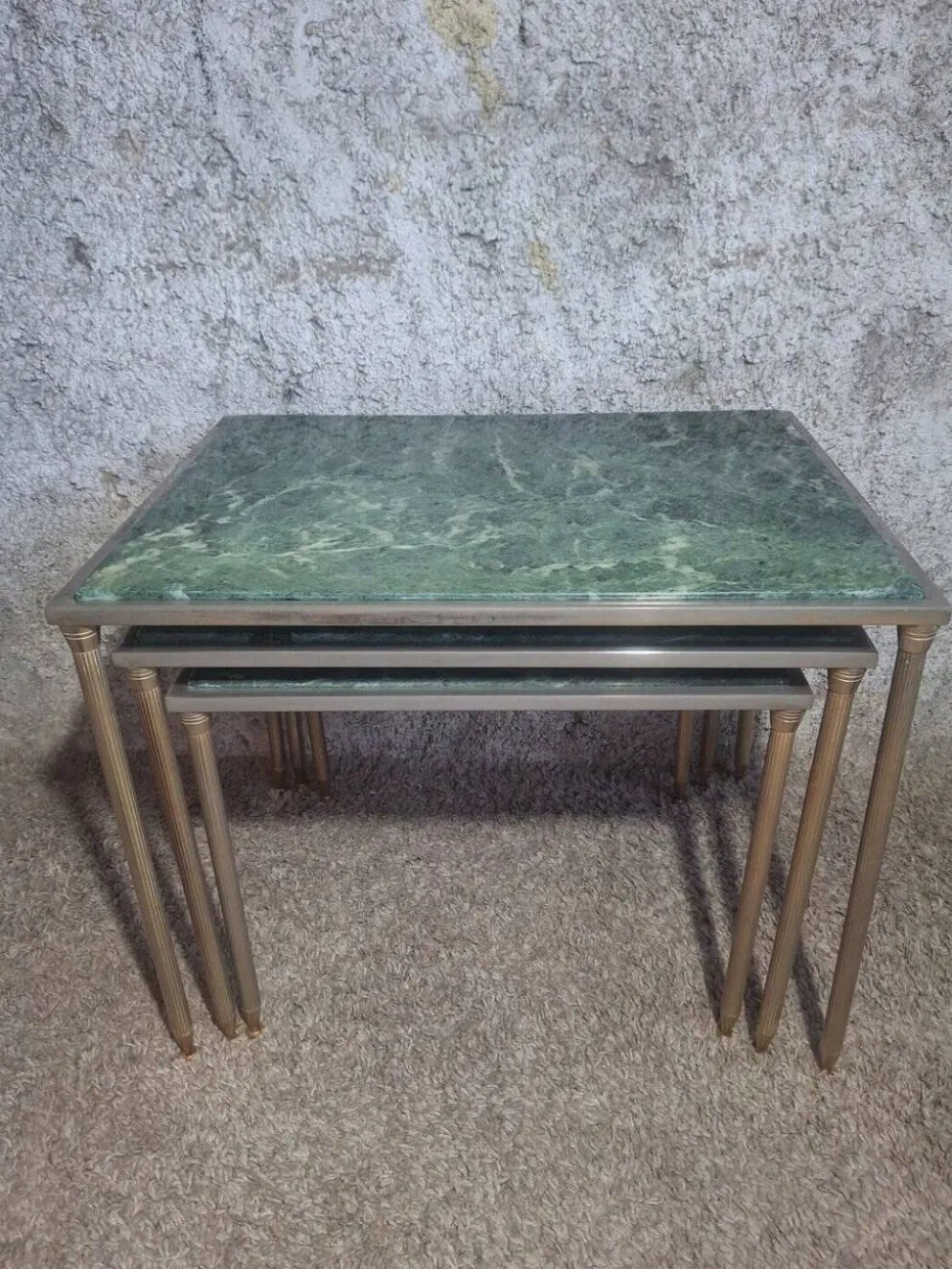 Tables gigognes en marbre vert et metal-dans le gout de maison Jansen- annees 1970
