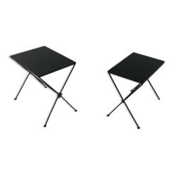 Tables gigognes en métal et verre