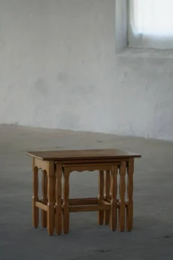 Tables gigognes en Oak, fabriquées par un ébéniste danois, modernité du milieu du siècle dernier, années 1960