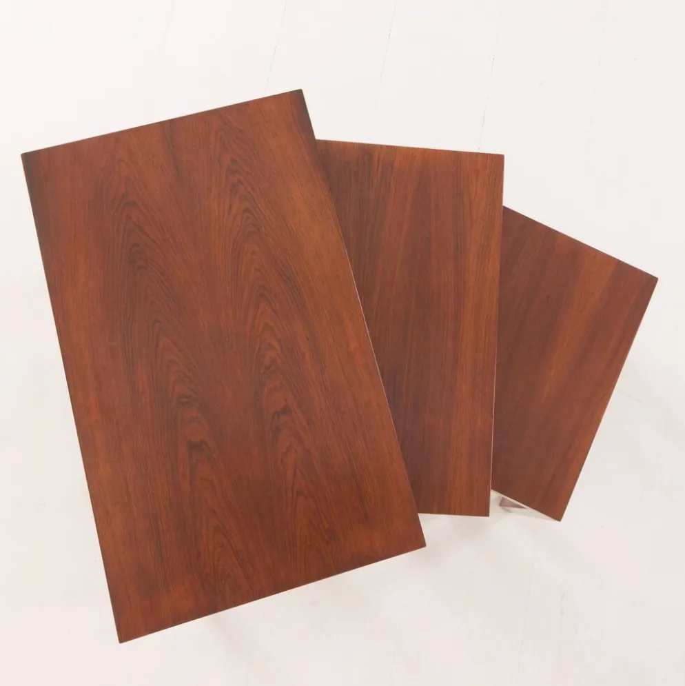 Tables gigognes en palissandre Severin Hansen, Haslev, Danemark, années 1960. Lot de 3
