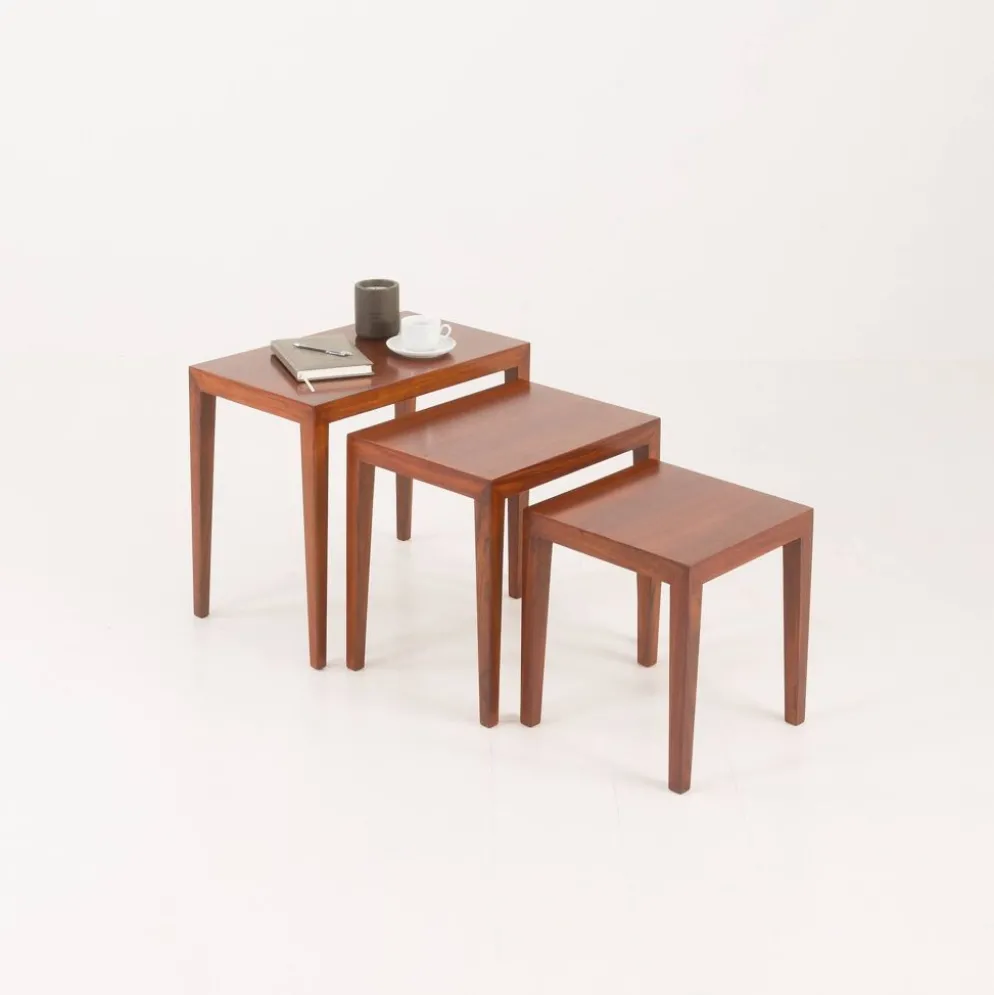 Tables gigognes en palissandre Severin Hansen, Haslev, Danemark, années 1960. Lot de 3