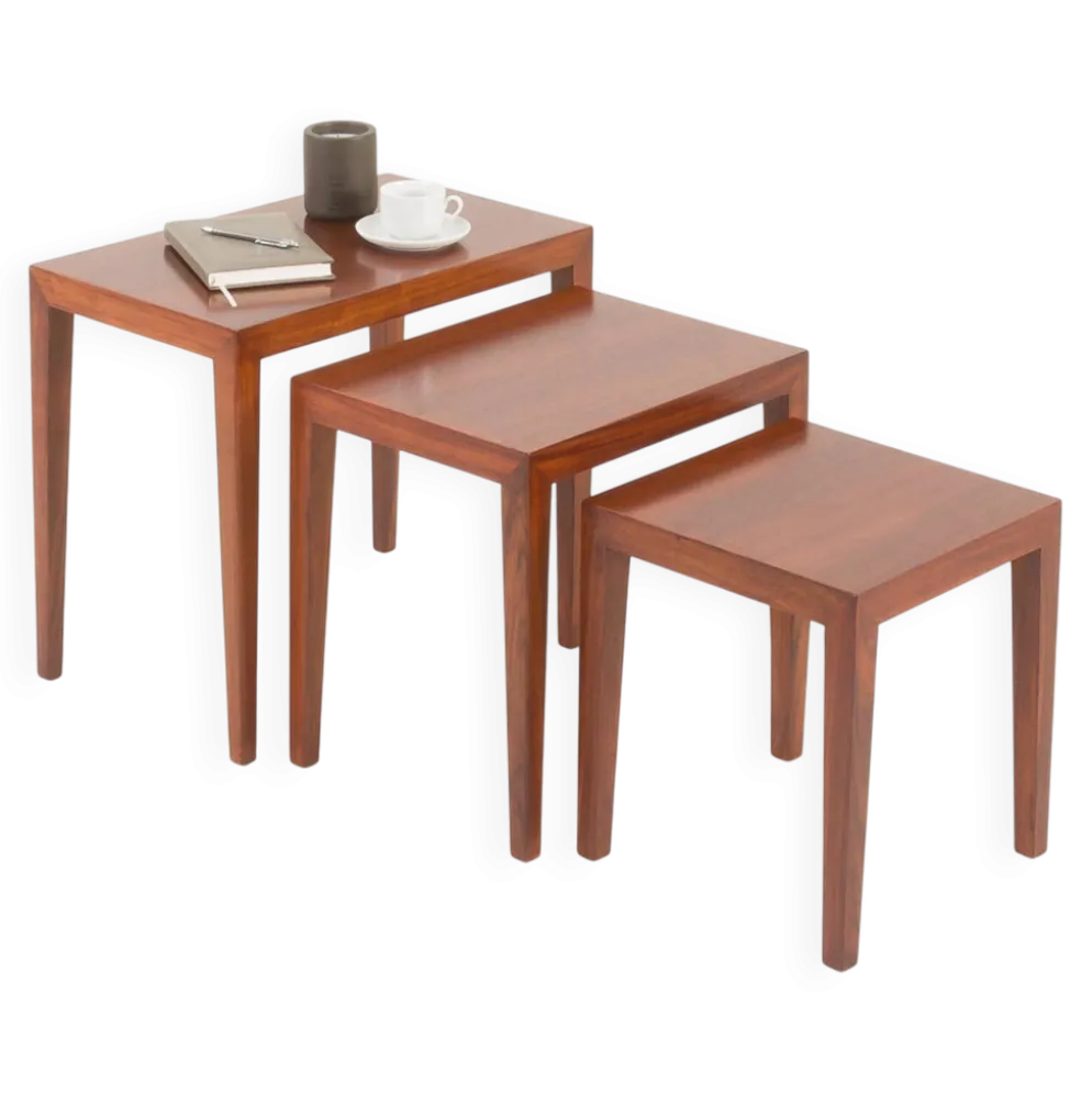 Tables gigognes en palissandre Severin Hansen, Haslev, Danemark, années 1960. Lot de 3