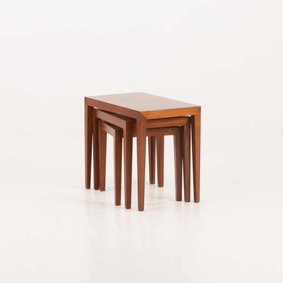 Tables gigognes en palissandre Severin Hansen, Haslev, Danemark, années 1960. Lot de 3