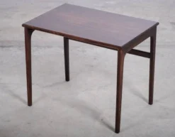 Tables gigognes en palissandre danois du milieu du siècle par Brdr. Furbo, années 1960.