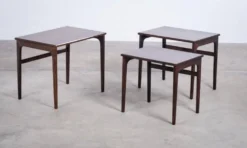 Tables gigognes en palissandre danois du milieu du siècle par Brdr. Furbo, années 1960.