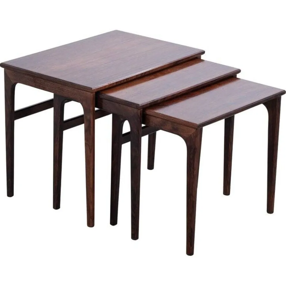 Tables gigognes en palissandre danois du milieu du siècle par Brdr. Furbo, années 1960.