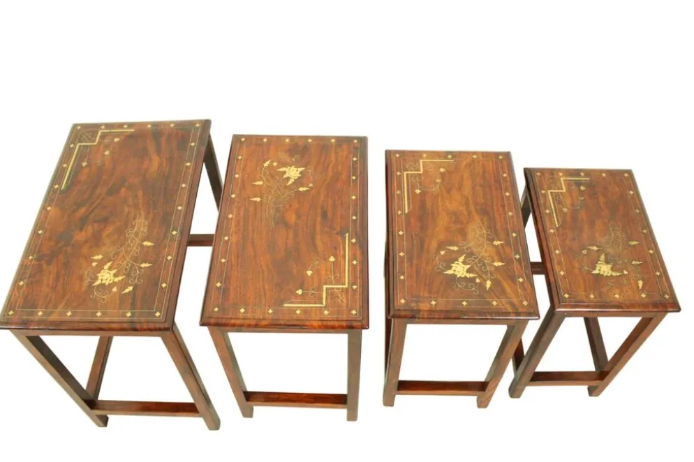 Tables gigognes en palissandre italien avec incrustation de cuivre