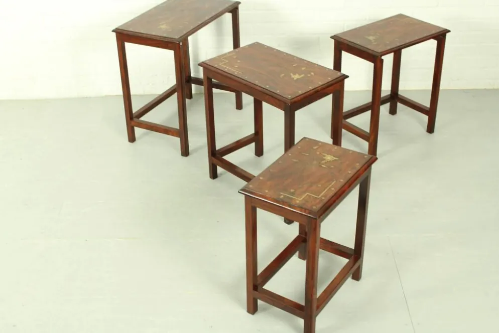 Tables gigognes en palissandre italien avec incrustation de cuivre
