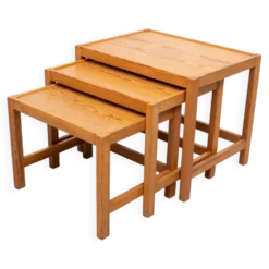 Tables gigognes en pin massif Design Kurt Østervig années 1960 Danemark